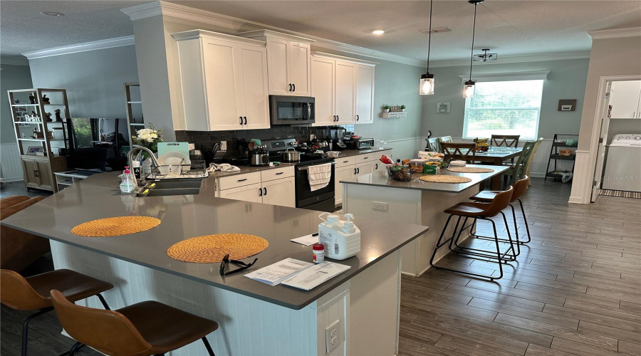 DAVENPORT, Florida 33837, 4 Bedrooms Bedrooms, ,3 BathroomsBathrooms,Residential,For Sale,BRUNSWICK,0,MFRO6391151