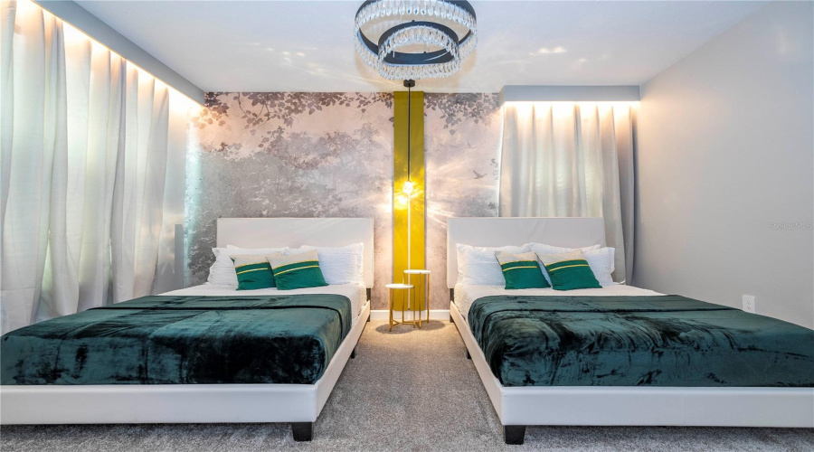 DAVENPORT, Florida 33896, 6 Bedrooms Bedrooms, ,5 BathroomsBathrooms,Residential,For Sale,TAKEAWAY,0,MFRS5145952