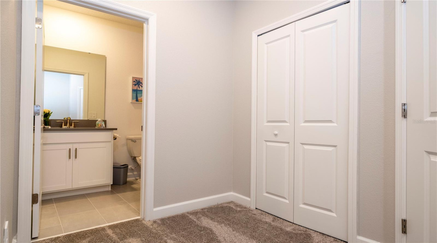 DAVENPORT, Florida 33896, 6 Bedrooms Bedrooms, ,5 BathroomsBathrooms,Residential,For Sale,TAKEAWAY,0,MFRS5145952