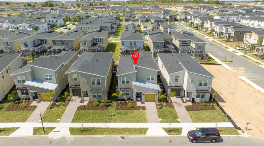 DAVENPORT, Florida 33896, 6 Bedrooms Bedrooms, ,5 BathroomsBathrooms,Residential,For Sale,TAKEAWAY,0,MFRS5145952