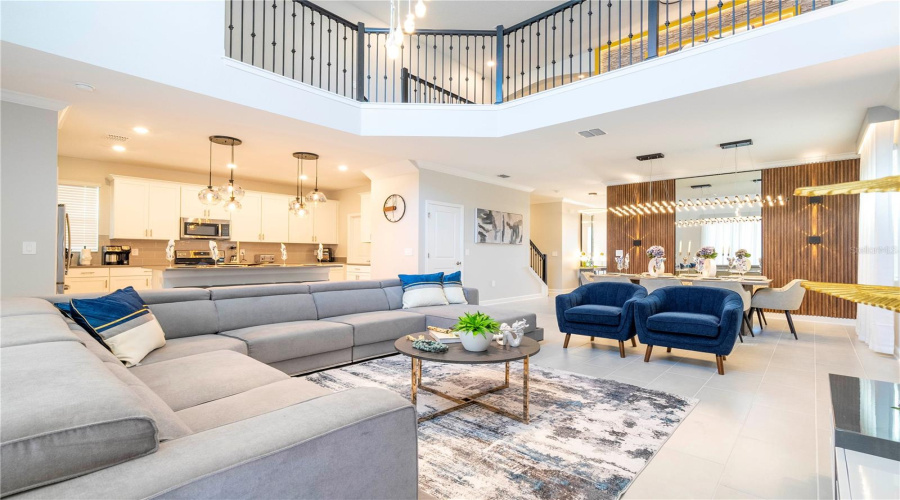 DAVENPORT, Florida 33896, 6 Bedrooms Bedrooms, ,5 BathroomsBathrooms,Residential,For Sale,TAKEAWAY,0,MFRS5145952