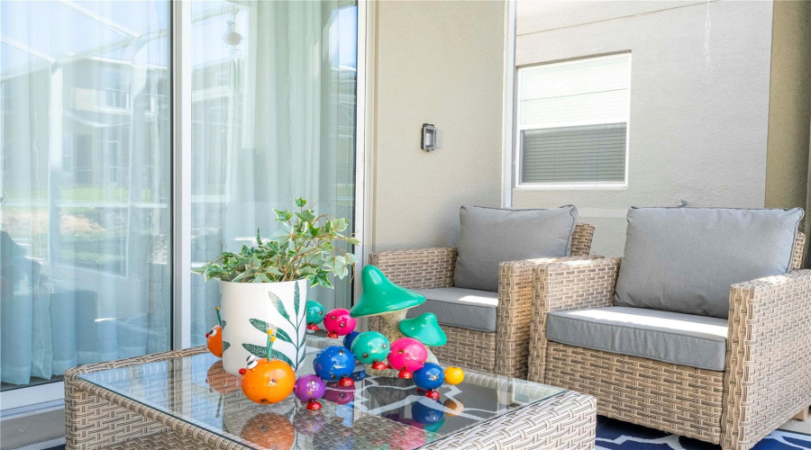 DAVENPORT, Florida 33896, 6 Bedrooms Bedrooms, ,5 BathroomsBathrooms,Residential,For Sale,TAKEAWAY,0,MFRS5145952