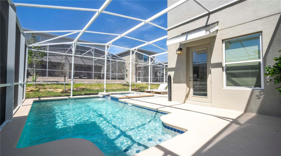 DAVENPORT, Florida 33896, 6 Bedrooms Bedrooms, ,5 BathroomsBathrooms,Residential,For Sale,TAKEAWAY,0,MFRS5145952