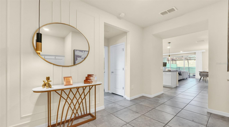 DAVENPORT, Florida 33897, 5 Bedrooms Bedrooms, ,4 BathroomsBathrooms,Residential,For Sale,PARADISE,0,MFRO6391388