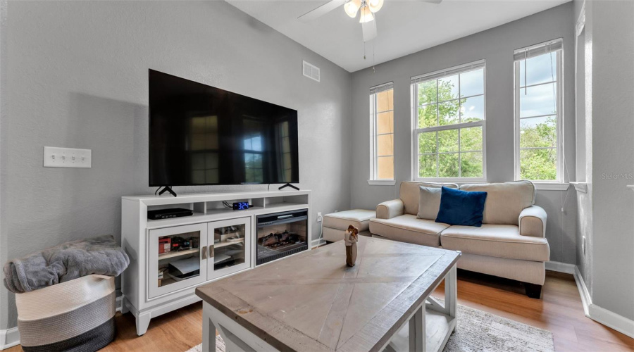 DAVENPORT, Florida 33896, 2 Bedrooms Bedrooms, ,2 BathroomsBathrooms,Residential,For Sale,TERRACE RIDGE,0,MFRL4960049