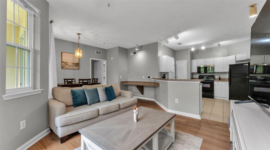 DAVENPORT, Florida 33896, 2 Bedrooms Bedrooms, ,2 BathroomsBathrooms,Residential,For Sale,TERRACE RIDGE,0,MFRL4960049