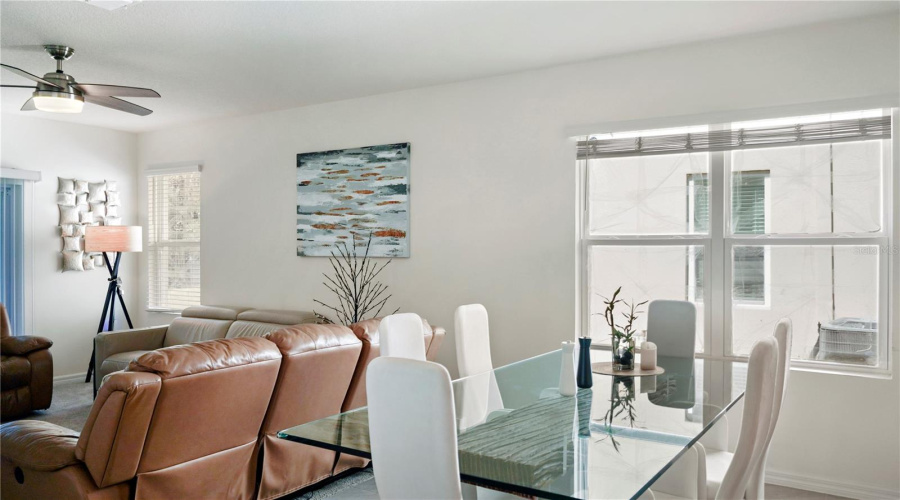 DAVENPORT, Florida 33837, 3 Bedrooms Bedrooms, ,2 BathroomsBathrooms,Residential,For Sale,HOLODAK,0,MFRS5136884