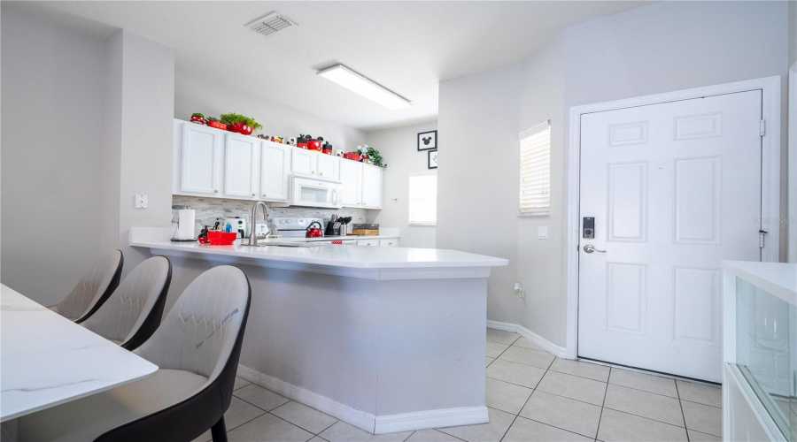 KISSIMMEE, Florida 34746, 3 Bedrooms Bedrooms, ,2 BathroomsBathrooms,Residential,For Sale,ALBERTO,0,MFRO6391659