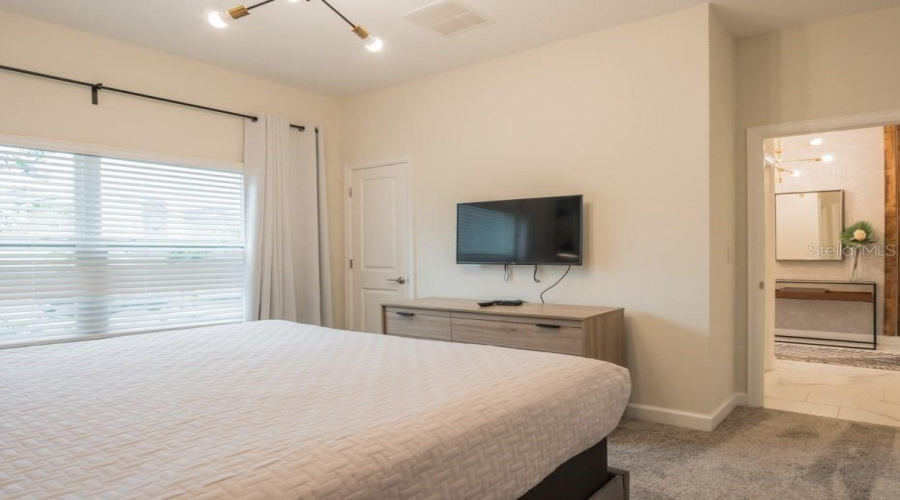 DAVENPORT, Florida 33896, 4 Bedrooms Bedrooms, ,3 BathroomsBathrooms,Residential,For Sale,OCEAN COURSE,0,MFRO6389824