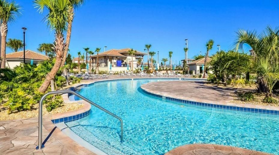 DAVENPORT, Florida 33896, 4 Bedrooms Bedrooms, ,3 BathroomsBathrooms,Residential,For Sale,OCEAN COURSE,0,MFRO6389824