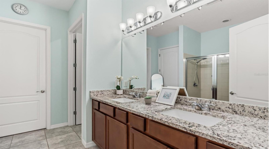 DAVENPORT, Florida 33897, 3 Bedrooms Bedrooms, ,2 BathroomsBathrooms,Residential,For Sale,CARMELA,0,MFRO6390927