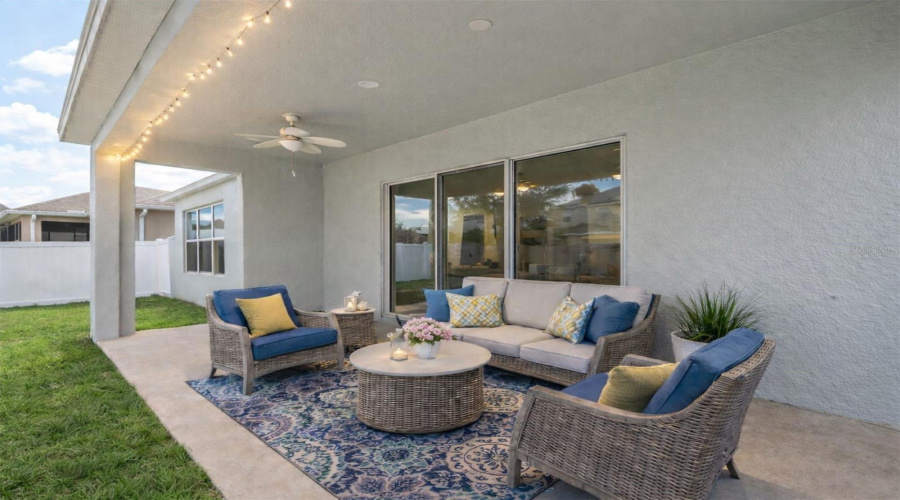 DAVENPORT, Florida 33897, 3 Bedrooms Bedrooms, ,2 BathroomsBathrooms,Residential,For Sale,CARMELA,0,MFRO6390927