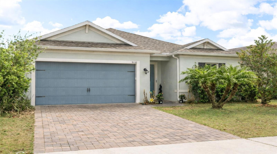 DAVENPORT, Florida 33897, 3 Bedrooms Bedrooms, ,2 BathroomsBathrooms,Residential,For Sale,CARMELA,0,MFRO6390927