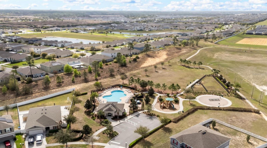 DAVENPORT, Florida 33897, 3 Bedrooms Bedrooms, ,2 BathroomsBathrooms,Residential,For Sale,CARMELA,0,MFRO6390927