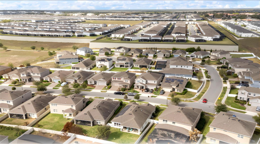 DAVENPORT, Florida 33897, 3 Bedrooms Bedrooms, ,2 BathroomsBathrooms,Residential,For Sale,CARMELA,0,MFRO6390927