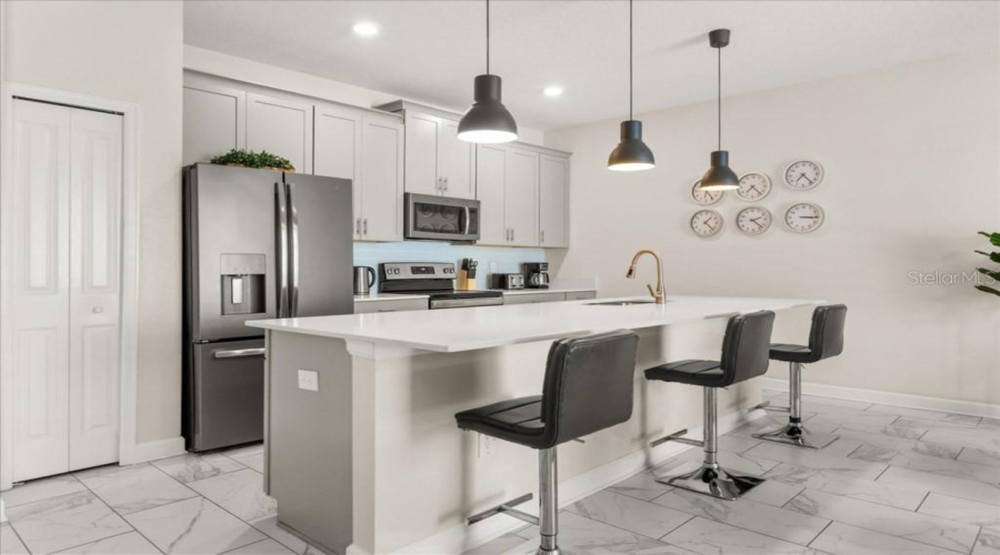 KISSIMMEE, Florida 34746, 4 Bedrooms Bedrooms, ,3 BathroomsBathrooms,Residential,For Sale,MEMORIES,0,MFRO6391694