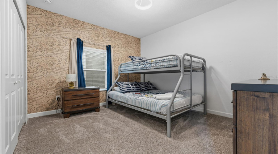 DAVENPORT, Florida 33896, 5 Bedrooms Bedrooms, ,4 BathroomsBathrooms,Residential,For Sale,LEADER,0,MFRS5143579