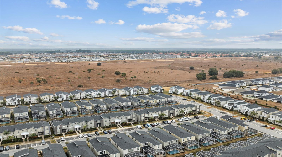 DAVENPORT, Florida 33896, 5 Bedrooms Bedrooms, ,4 BathroomsBathrooms,Residential,For Sale,LEADER,0,MFRS5143579