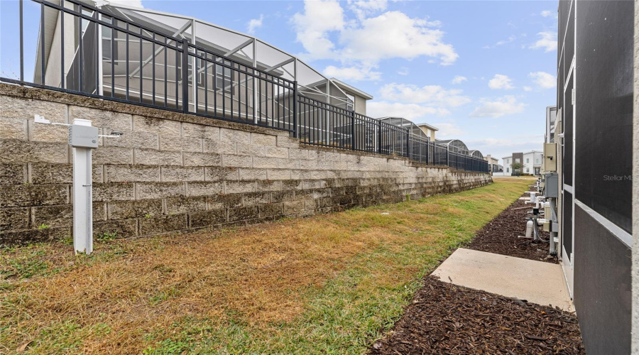 DAVENPORT, Florida 33896, 5 Bedrooms Bedrooms, ,4 BathroomsBathrooms,Residential,For Sale,LEADER,0,MFRS5143579