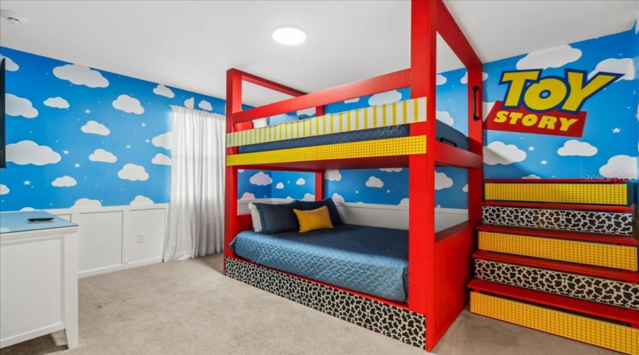 KISSIMMEE, Florida 34746, 12 Bedrooms Bedrooms, ,11 BathroomsBathrooms,Residential,For Sale,SHANTI,0,MFRO6391796