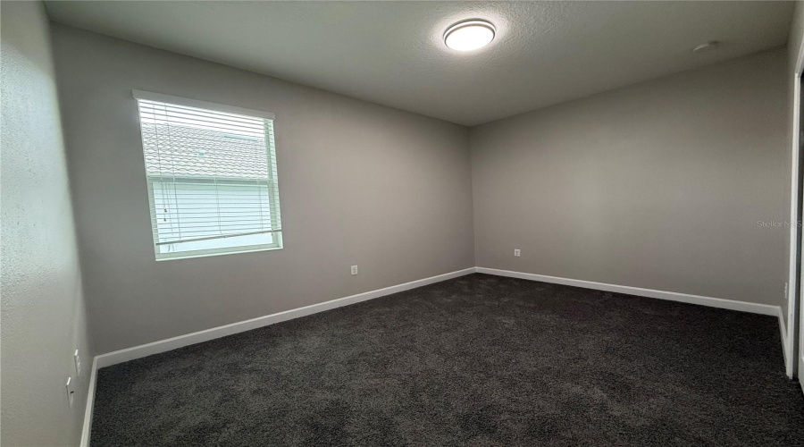 DAVENPORT, Florida 33896, 3 Bedrooms Bedrooms, ,2 BathroomsBathrooms,Residential,For Sale,BUNKER,0,MFRTB8427051