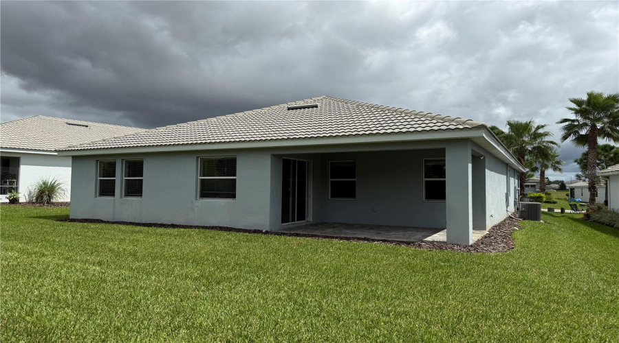 DAVENPORT, Florida 33896, 3 Bedrooms Bedrooms, ,2 BathroomsBathrooms,Residential,For Sale,BUNKER,0,MFRTB8427051