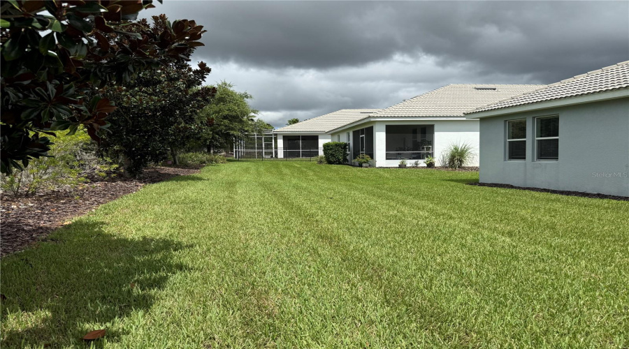 DAVENPORT, Florida 33896, 3 Bedrooms Bedrooms, ,2 BathroomsBathrooms,Residential,For Sale,BUNKER,0,MFRTB8427051