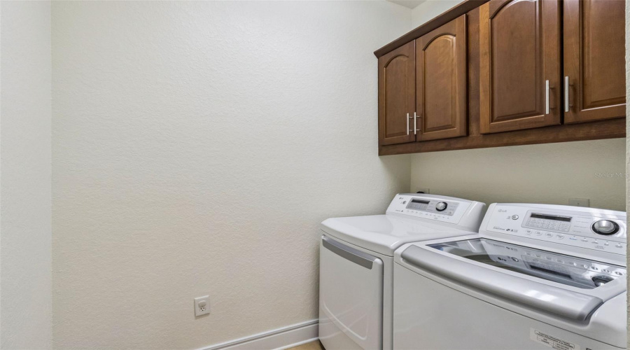 DAVENPORT, Florida 33896, 3 Bedrooms Bedrooms, ,2 BathroomsBathrooms,Residential,For Sale,SARDINIA,0,MFRO6391098