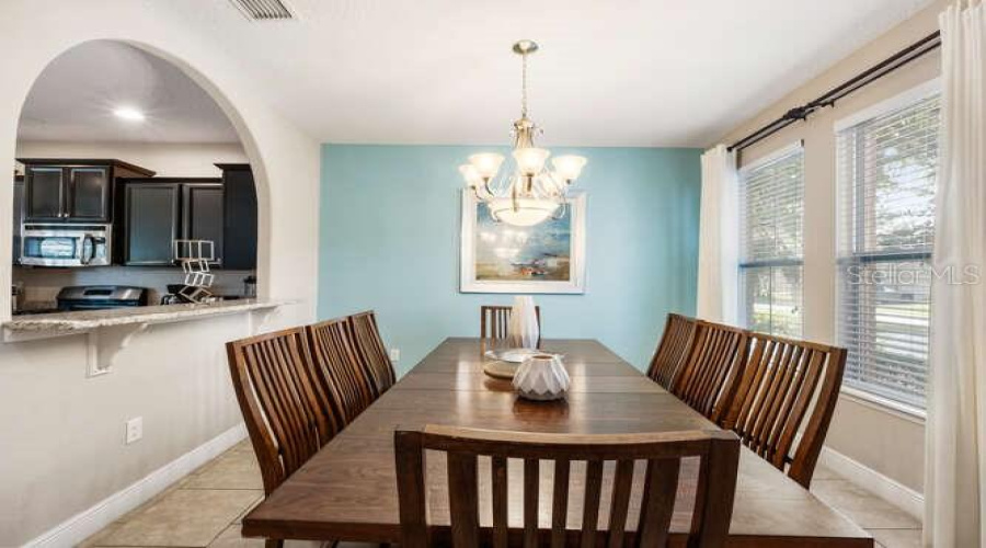 DAVENPORT, Florida 33837, 6 Bedrooms Bedrooms, ,4 BathroomsBathrooms,Residential,For Sale,ACORN,0,MFRO6340733