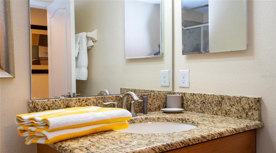 KISSIMMEE, Florida 34747, 5 Bedrooms Bedrooms, ,4 BathroomsBathrooms,Residential,For Sale,CANDY PALM,0,MFRO6391217