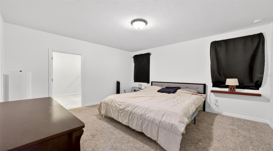 DAVENPORT, Florida 33837, 3 Bedrooms Bedrooms, ,2 BathroomsBathrooms,Residential,For Sale,MOOSE TRAIL,0,MFRO6391957