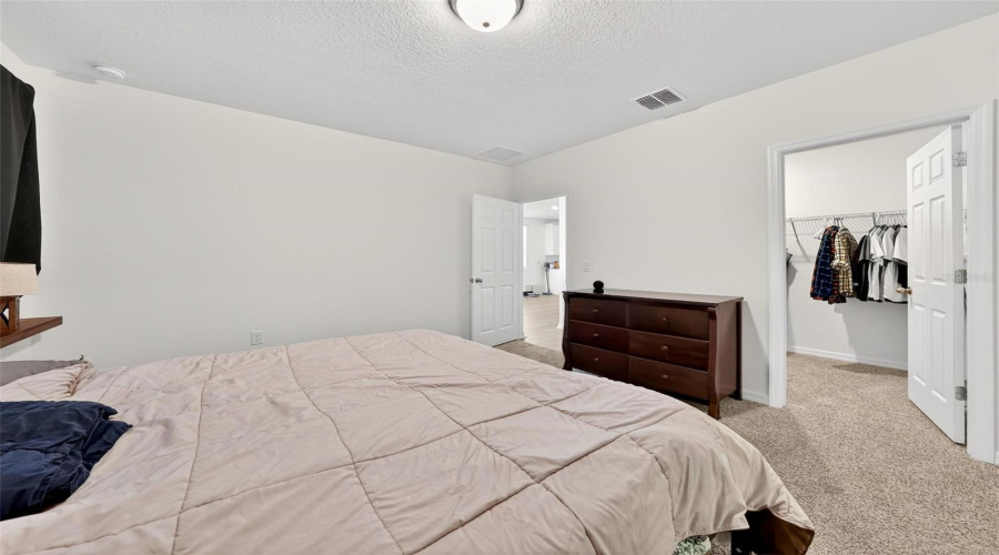 DAVENPORT, Florida 33837, 3 Bedrooms Bedrooms, ,2 BathroomsBathrooms,Residential,For Sale,MOOSE TRAIL,0,MFRO6391957