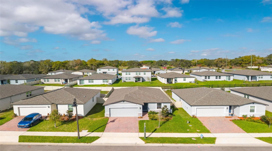 DAVENPORT, Florida 33837, 3 Bedrooms Bedrooms, ,2 BathroomsBathrooms,Residential,For Sale,MOOSE TRAIL,0,MFRO6391957