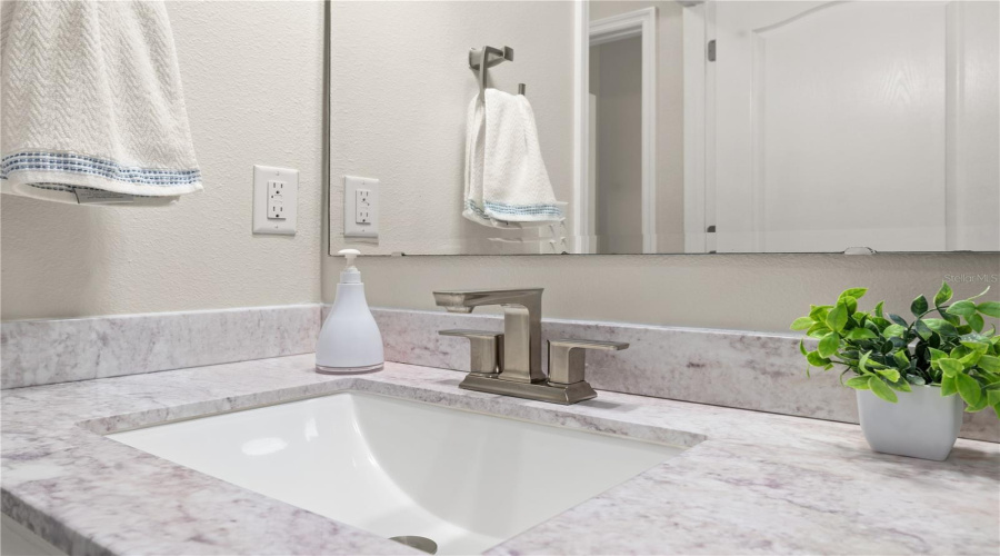 DAVENPORT, Florida 33896, 3 Bedrooms Bedrooms, ,2 BathroomsBathrooms,Residential,For Sale,SERENO,0,MFRS5145982