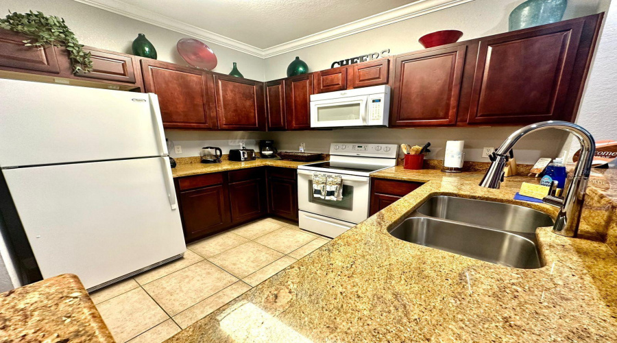 DAVENPORT, Florida 33896, 3 Bedrooms Bedrooms, ,2 BathroomsBathrooms,Residential,For Sale,TUSCAN,0,MFRO6375028