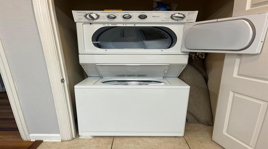 DAVENPORT, Florida 33896, 3 Bedrooms Bedrooms, ,2 BathroomsBathrooms,Residential,For Sale,TUSCAN,0,MFRO6375028