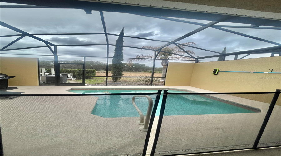 DAVENPORT, Florida 33837, 4 Bedrooms Bedrooms, ,3 BathroomsBathrooms,Residential,For Sale,TERRASONESTA,0,MFRS5141280