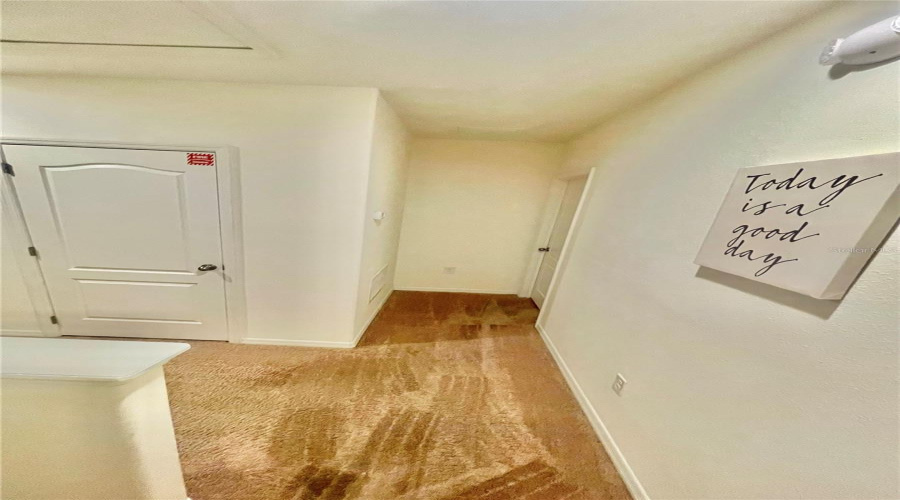 DAVENPORT, Florida 33837, 4 Bedrooms Bedrooms, ,3 BathroomsBathrooms,Residential,For Sale,TERRASONESTA,0,MFRS5141280