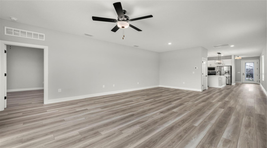 KISSIMMEE, Florida 34747, 3 Bedrooms Bedrooms, ,2 BathroomsBathrooms,Residential,For Sale,REUNION VILLAGE,0,MFRTB8428625