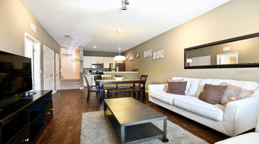 KISSIMMEE, Florida 34747, 3 Bedrooms Bedrooms, ,2 BathroomsBathrooms,Residential,For Sale,SHINE,0,MFRO6339517