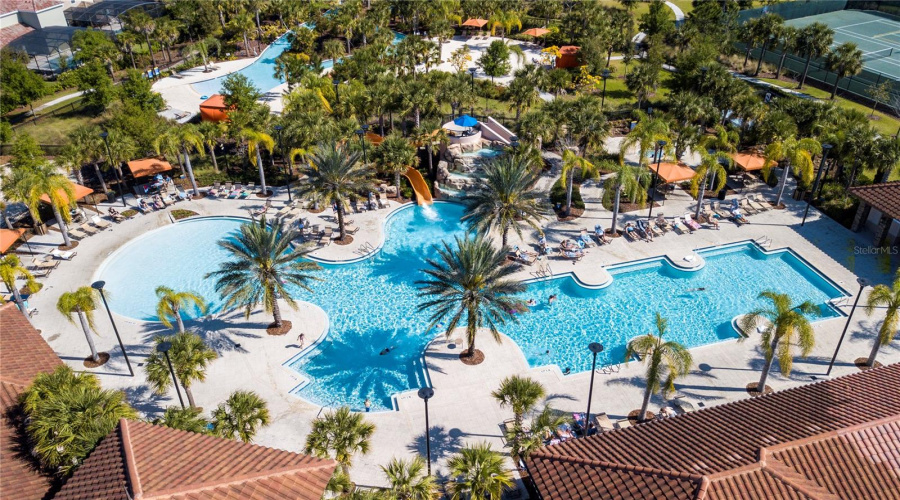 DAVENPORT, Florida 33837, 6 Bedrooms Bedrooms, ,5 BathroomsBathrooms,Residential,For Sale,OAKMOSS,0,MFRO6387863