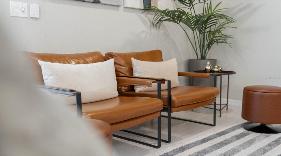 DAVENPORT, Florida 33897, 10 Bedrooms Bedrooms, ,8 BathroomsBathrooms,Residential,For Sale,LANA AVENUE,0,MFRO6290305