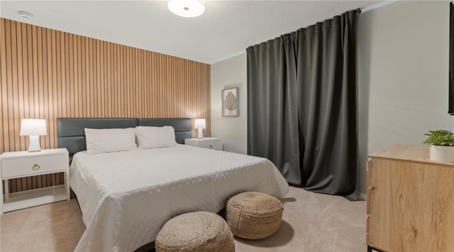 DAVENPORT, Florida 33897, 10 Bedrooms Bedrooms, ,8 BathroomsBathrooms,Residential,For Sale,LANA AVENUE,0,MFRO6290305