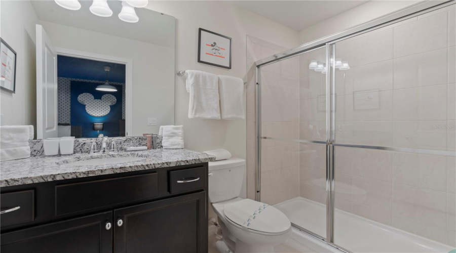 DAVENPORT, Florida 33897, 10 Bedrooms Bedrooms, ,8 BathroomsBathrooms,Residential,For Sale,LANA AVENUE,0,MFRO6290305