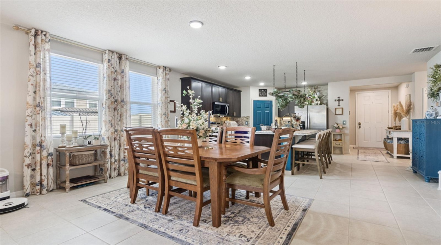 DAVENPORT, Florida 33837, 3 Bedrooms Bedrooms, ,2 BathroomsBathrooms,Residential,For Sale,DENALI,0,MFRO6390478