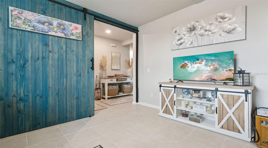 DAVENPORT, Florida 33837, 3 Bedrooms Bedrooms, ,2 BathroomsBathrooms,Residential,For Sale,DENALI,0,MFRO6390478