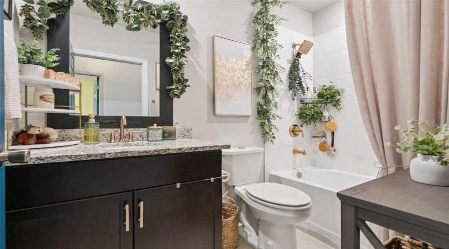 DAVENPORT, Florida 33837, 3 Bedrooms Bedrooms, ,2 BathroomsBathrooms,Residential,For Sale,DENALI,0,MFRO6390478