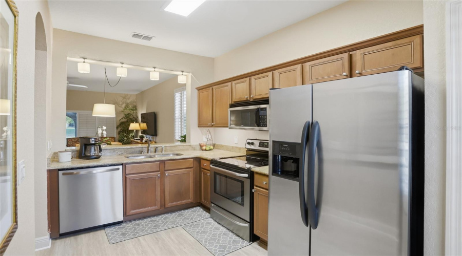 DAVENPORT, Florida 33897, 4 Bedrooms Bedrooms, ,3 BathroomsBathrooms,Residential,For Sale,CALABRIA,0,MFRO6392056