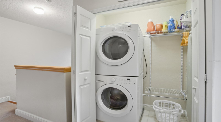 DAVENPORT, Florida 33897, 4 Bedrooms Bedrooms, ,3 BathroomsBathrooms,Residential,For Sale,CALABRIA,0,MFRO6392056