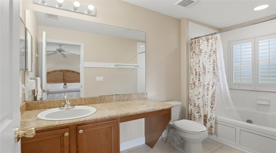 DAVENPORT, Florida 33897, 4 Bedrooms Bedrooms, ,3 BathroomsBathrooms,Residential,For Sale,CALABRIA,0,MFRO6392056